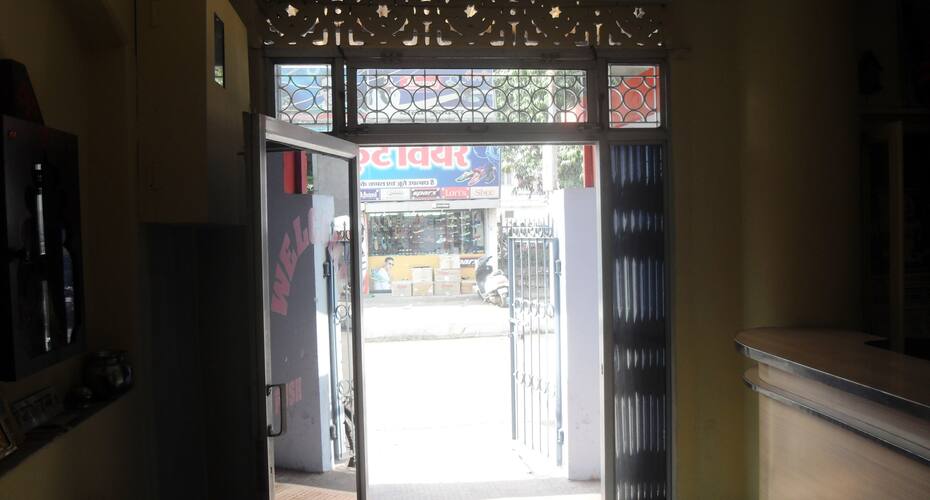 Santosh Guest House, Bilaspur 5